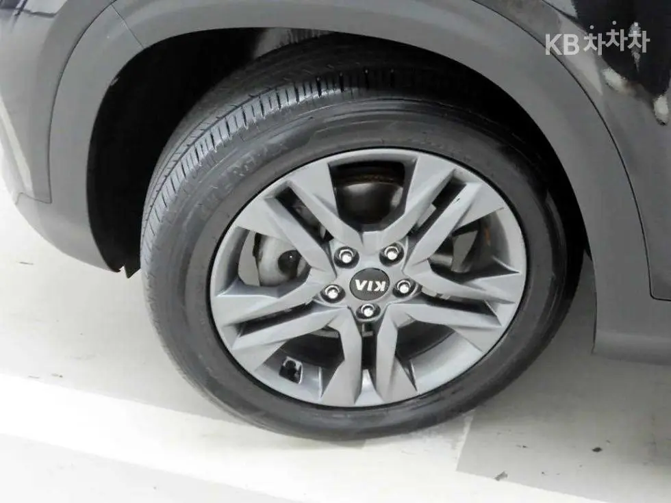 Kia Seltos1.6 Diesel 2WD Prestige - 19