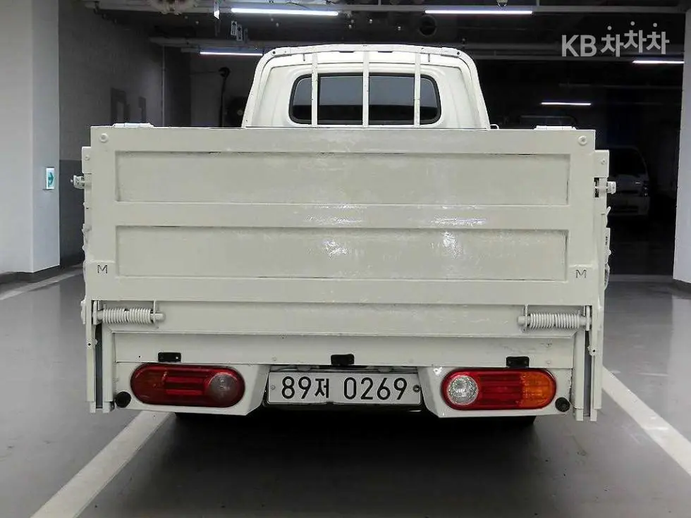 Hyundai Porter 2Extra Long Super Cab CRDi Smart - 3
