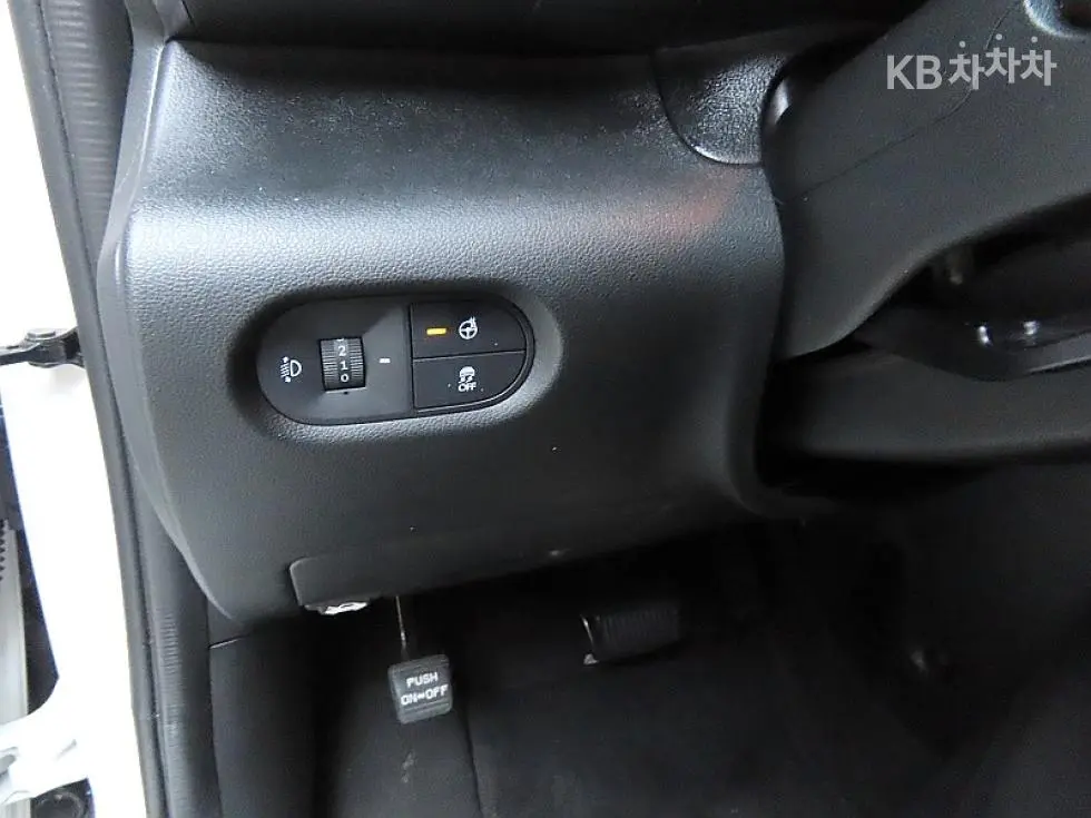 Хюндай Каспър1.0 Турбо Бензин 디 에센셜 - 12