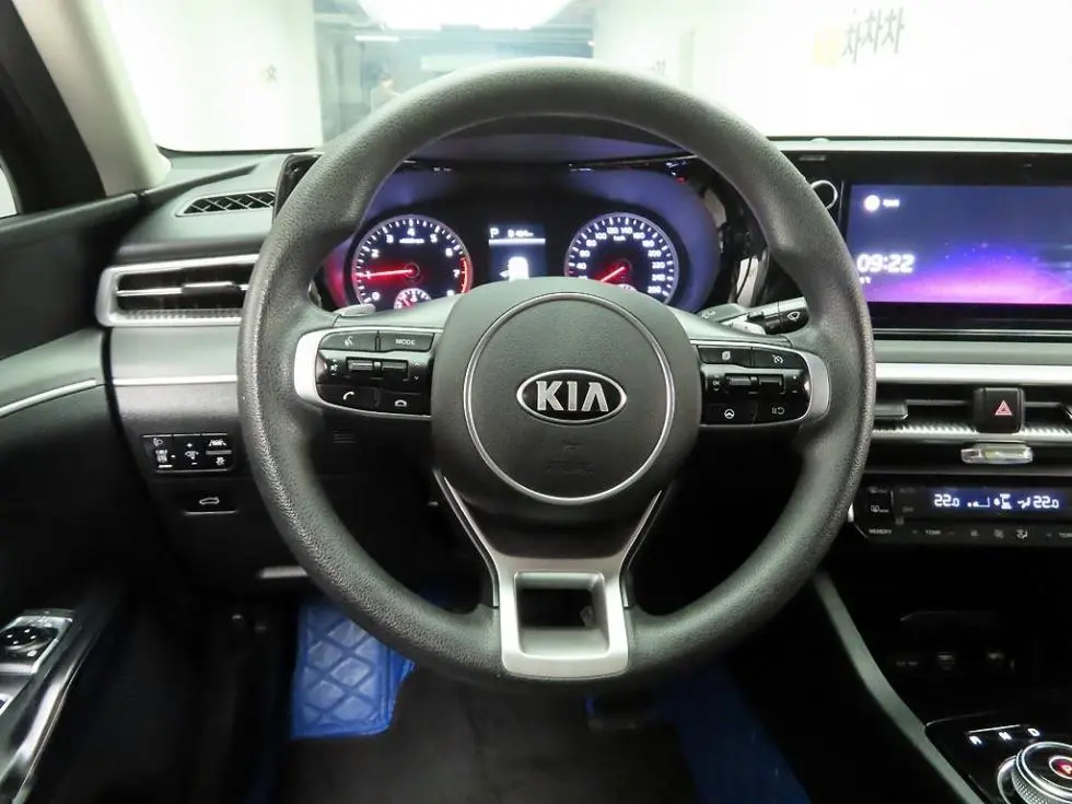 Kia K5 3rd Gen2.0 Gasoline Trendy - 7
