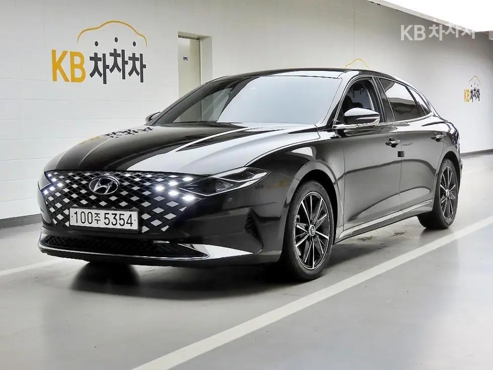 Hyundai The New Grandeur3.3 Premium - 2