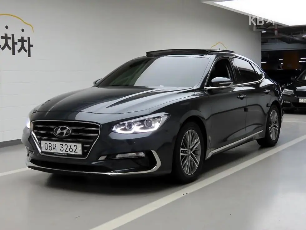 Hyundai GrandeurIGDiesel 2.2 Premium Standard - 2