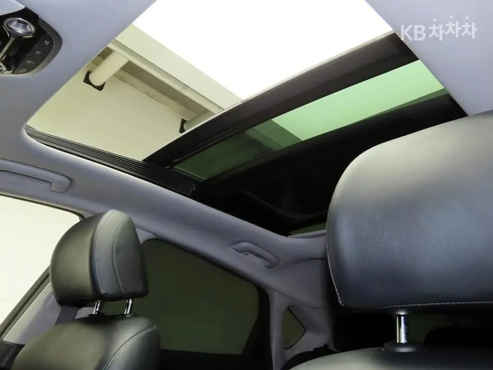 Hyundai GrandeurIGDiesel 2.2 Premium Standard - 16