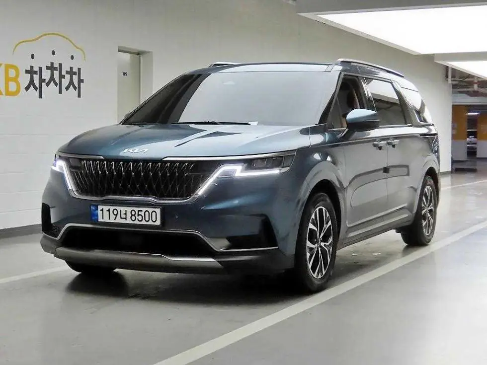 Kia Carnival 4th generationG3.5 GDI 9-seater Noblesse - 2
