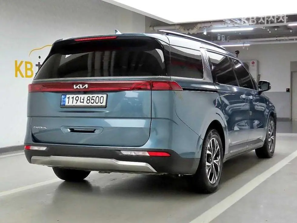 Kia Carnival 4th generationG3.5 GDI 9-seater Noblesse - 4