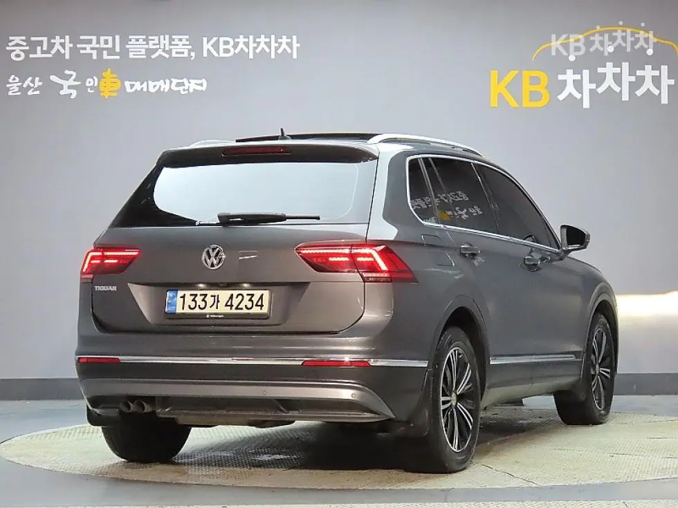 Volkswagen The New Tiguan2.0 TDI Prestige - 2