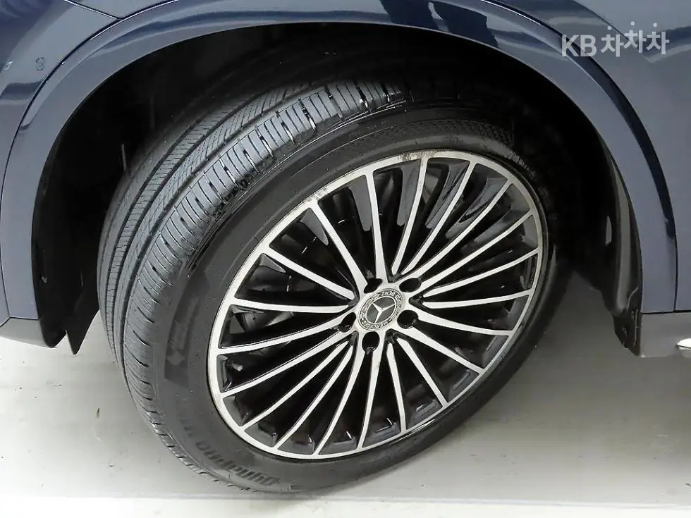 Mercedes-Benz GLC(X254) GLC300 4Matic Coupe Standard - 19