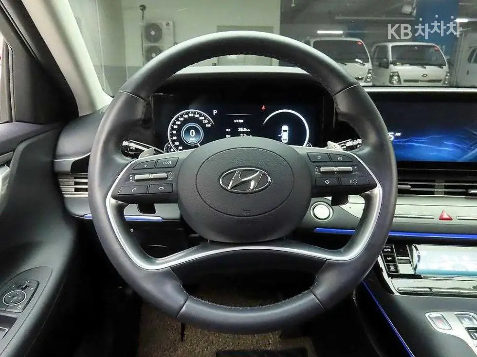 Hyundai The New Grandeur2.5 Premium Choice - 9