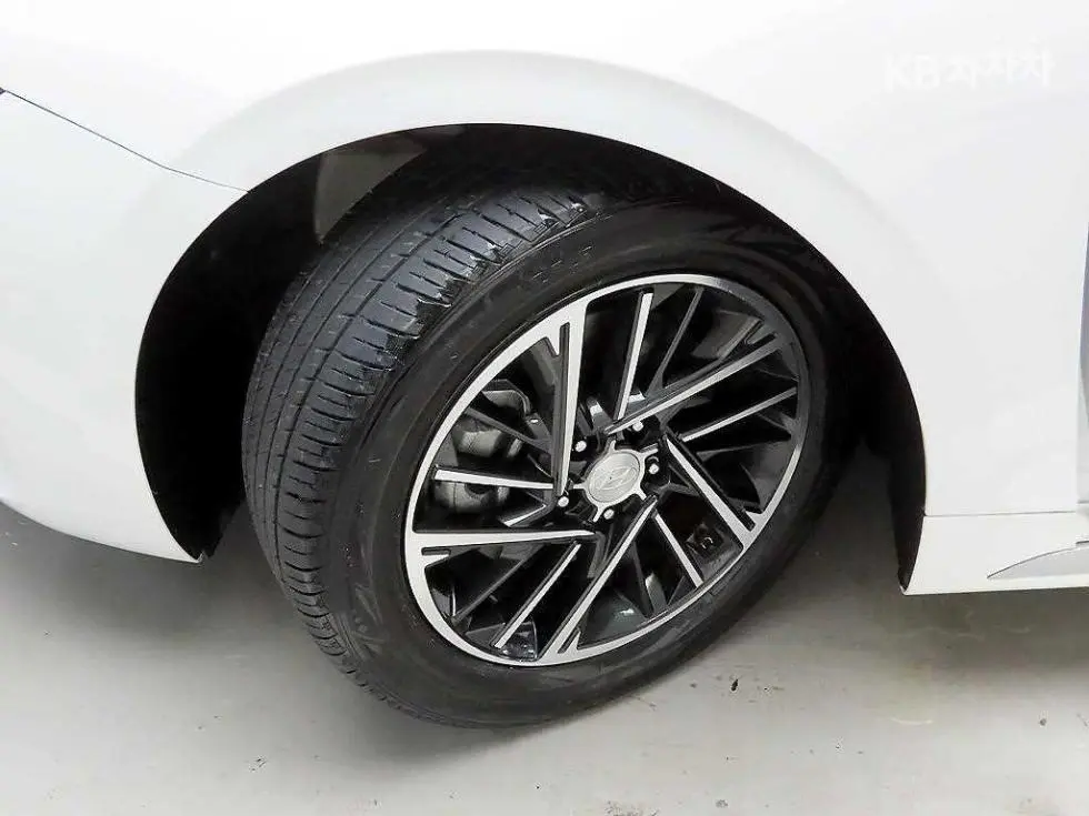 Hyundai The New Grandeur2.5 Premium Choice - 19