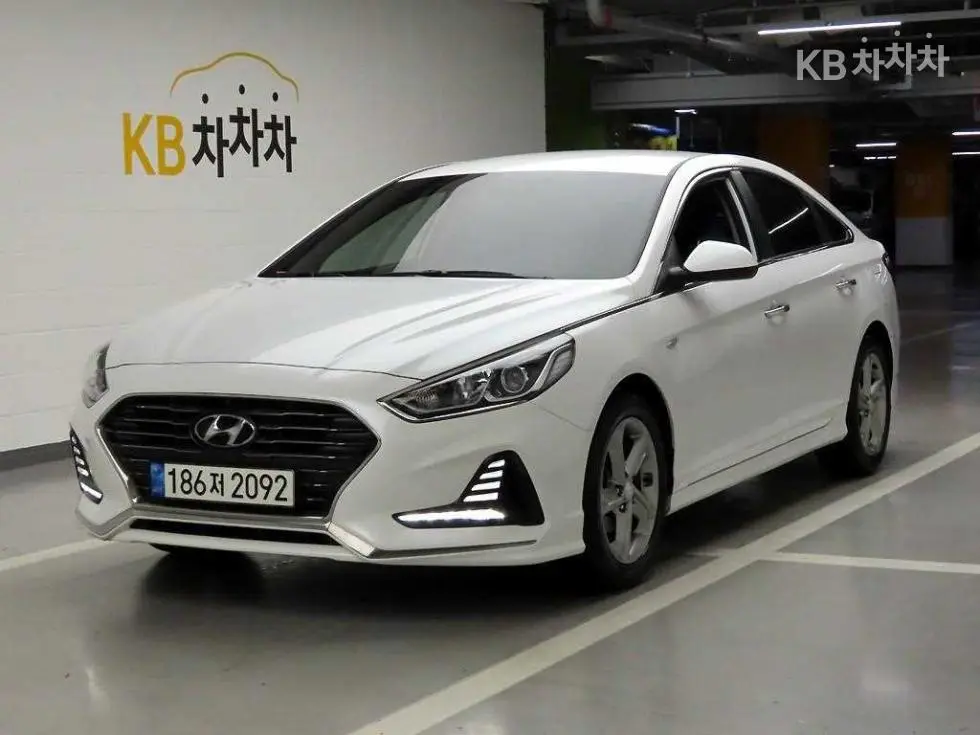 Hyundai Sonata New Rise 2.0 Style - Image 1