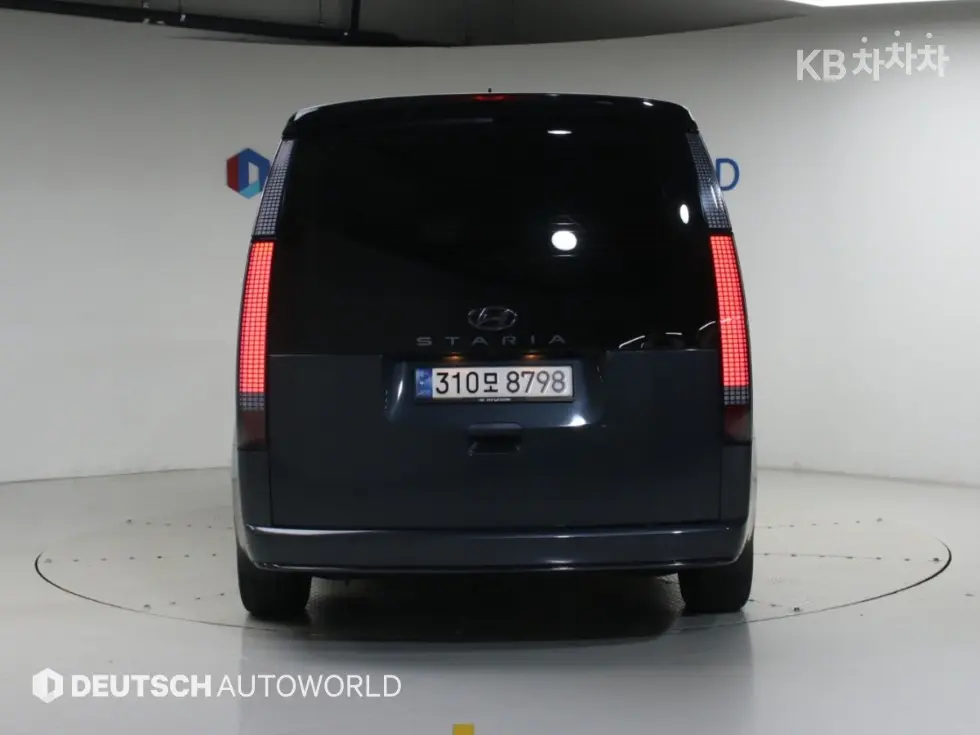 Hyundai Staria Lounge2.2 Lounge 9 Inspiration - 4