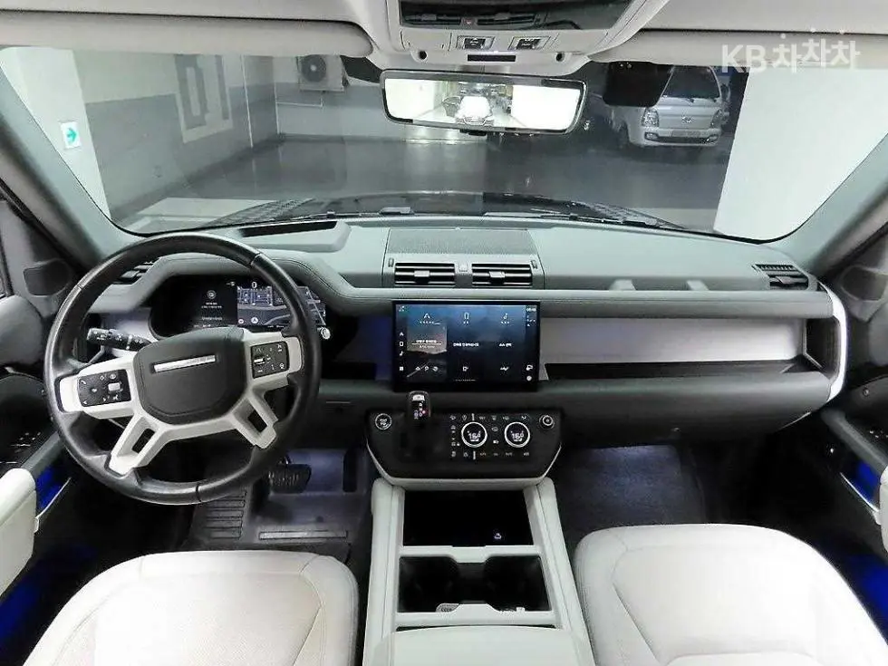 Land Rover Defender(L663)110 D300 X-DYN HSE - 8