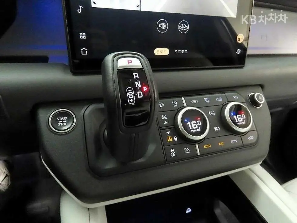 Land Rover Defender(L663)110 D300 X-DYN HSE - 10