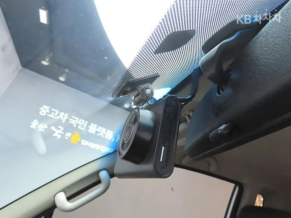 Hyundai Porter 2Extra Long Super Cab LPG Smart - 14