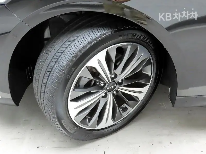 Kia K8 Hybrid1.6 Turbo Signature - 19