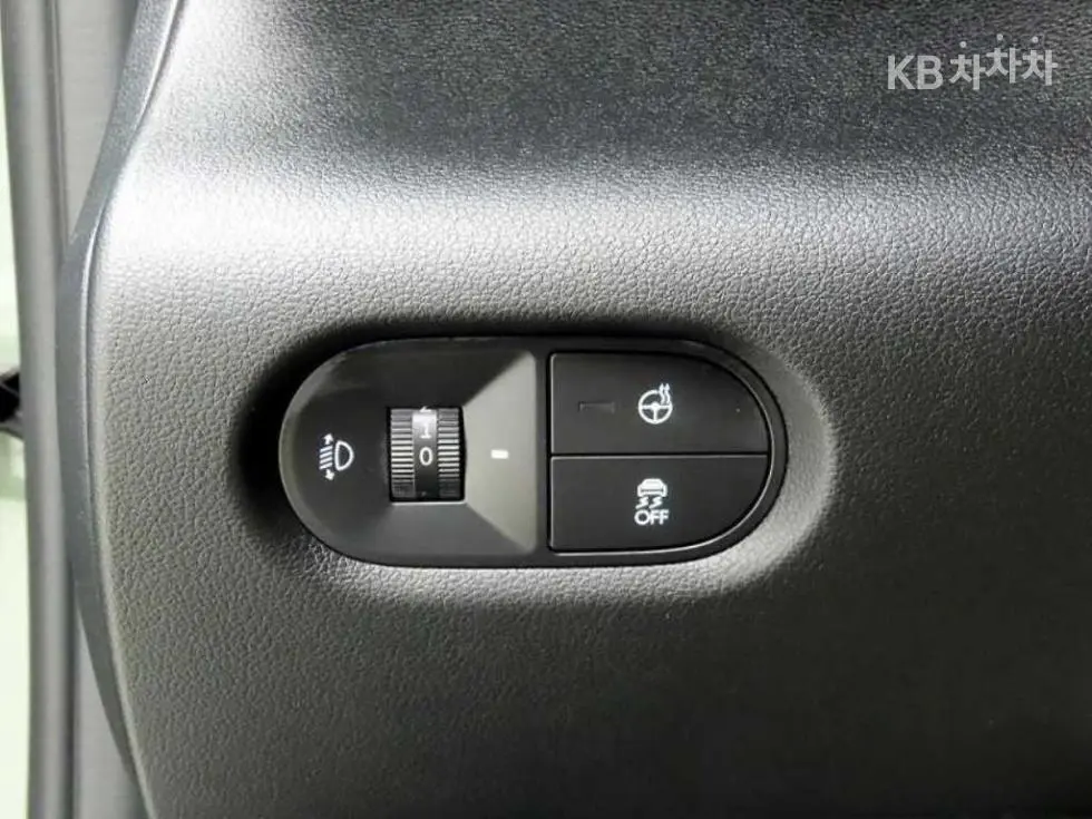 Hyundai Casper1.0 Gasoline 디 에센셜 - 12