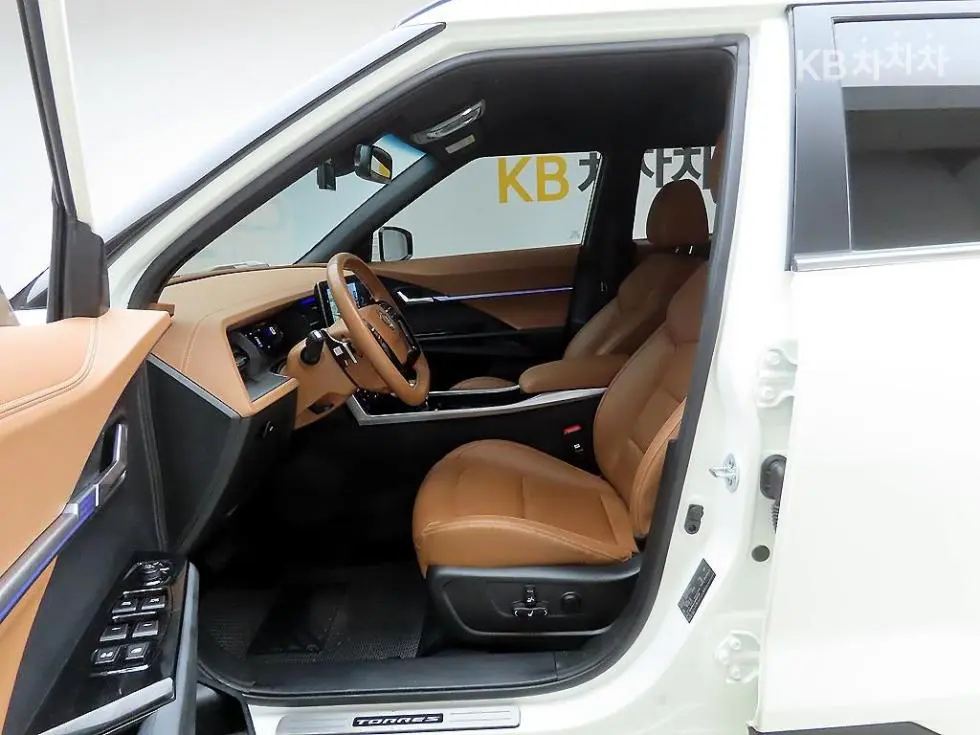 KG Mobility Torres(J100)1.5 GDI Turbo T7 - 13