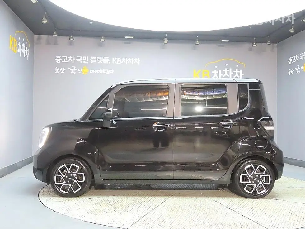 Kia The New Kia Ray1.0 Gasoline Signature - 5