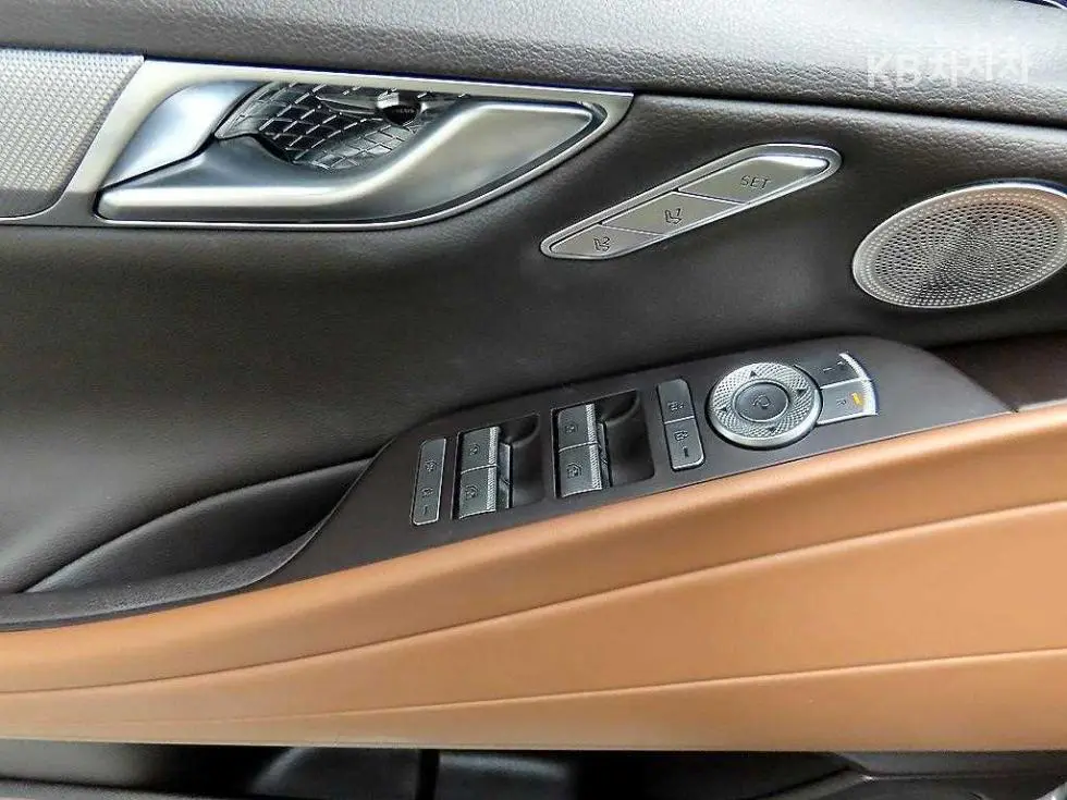 Genesis G80(RG3)2.5 T-GDi AWD - 11