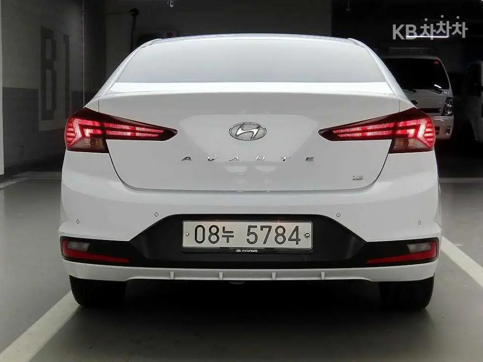 Hyundai The New Avante (Elantra) ADSmartstream G1.6 SmartChoice - 3