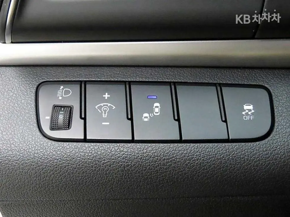 Hyundai The New Avante (Elantra) ADSmartstream G1.6 SmartChoice - 12
