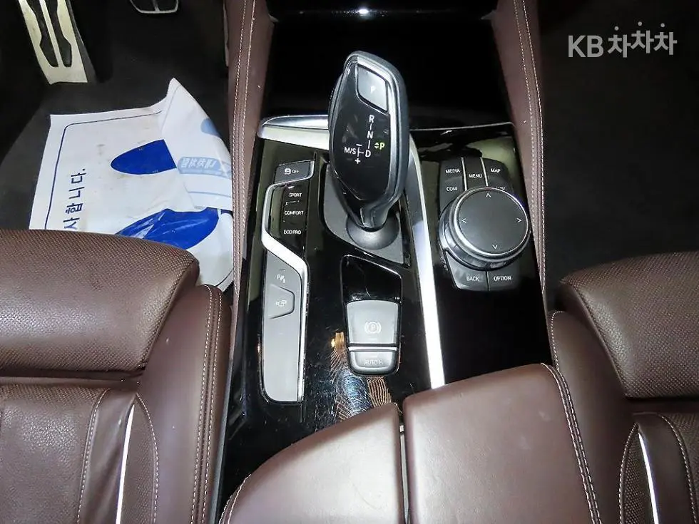 BMW All New 5 Серия (G30)530i M Sport Plus - 12
