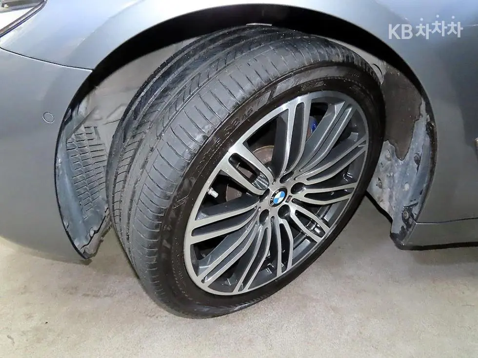 BMW All New 5 Серия (G30)530i M Sport Plus - 20