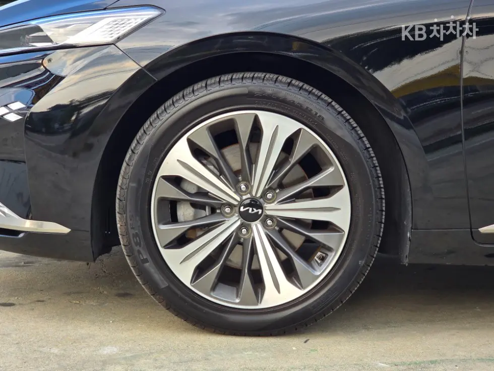 Киа K82.5L бензин Signature - 17