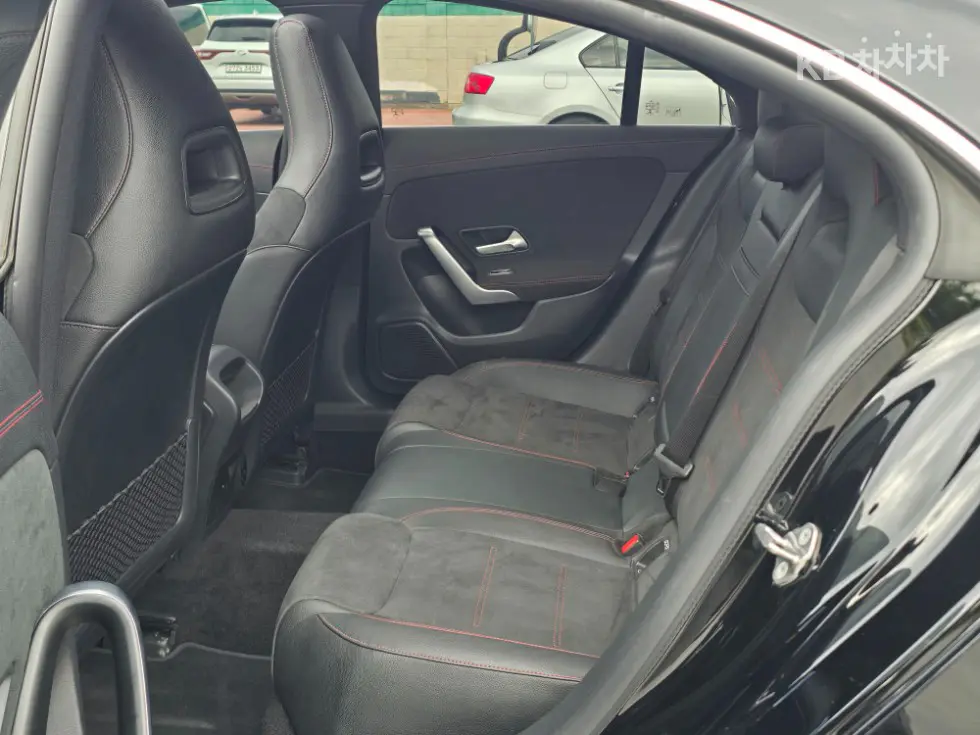 Mercedes-Benz CLA-Class(C118)CLA 250 4MATIC - 8