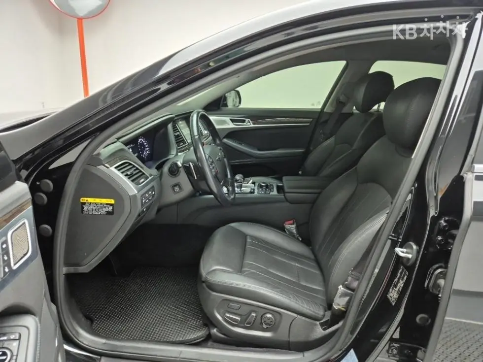 Дженезис G803.8 GDI AWD Премиум Люкс - 11