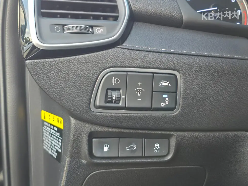Хюндай GrandeurIG2.4 Premium Стандартен - 9