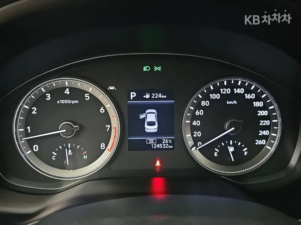Хюндай GrandeurIG2.4 Premium Стандартен - 6