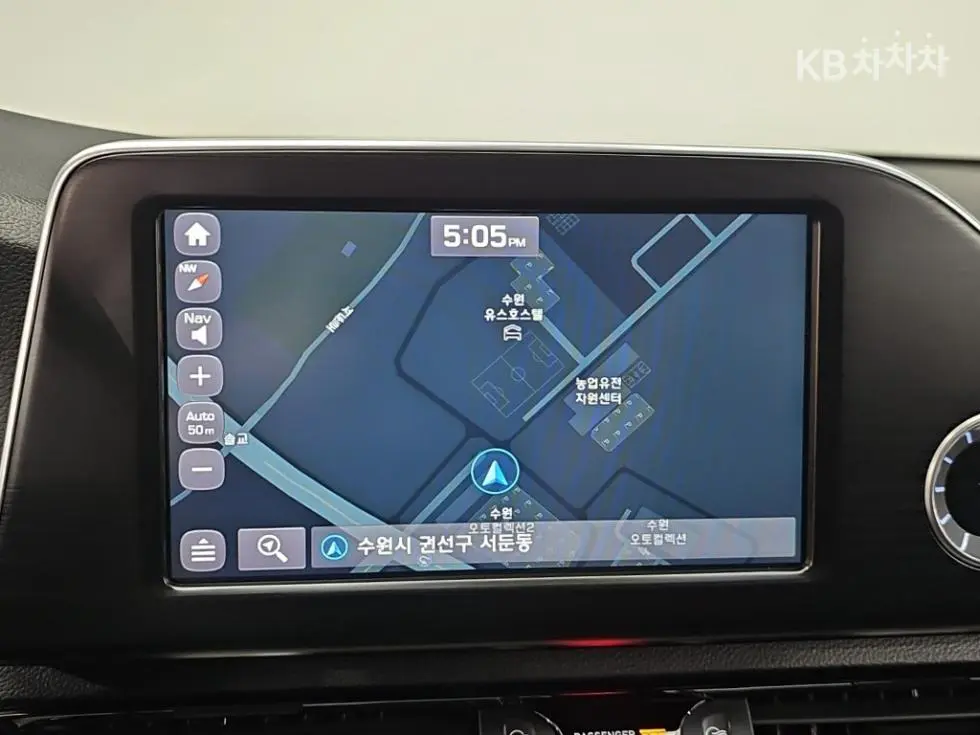 Хюндай GrandeurIG2.4 Premium Стандартен - 14