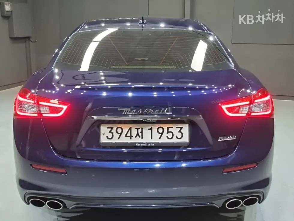 Maserati Нов Ghibli3.0 GranLusso - 3
