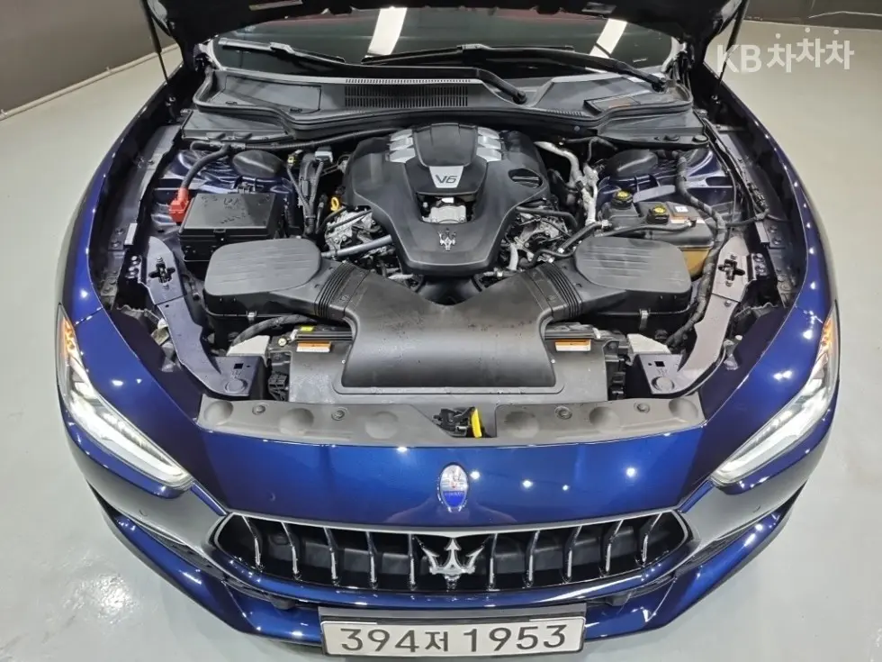 Maserati Нов Ghibli3.0 GranLusso - 8