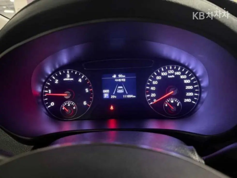 Киа The New Sorento2.0 Дизел 2WD Master - 9