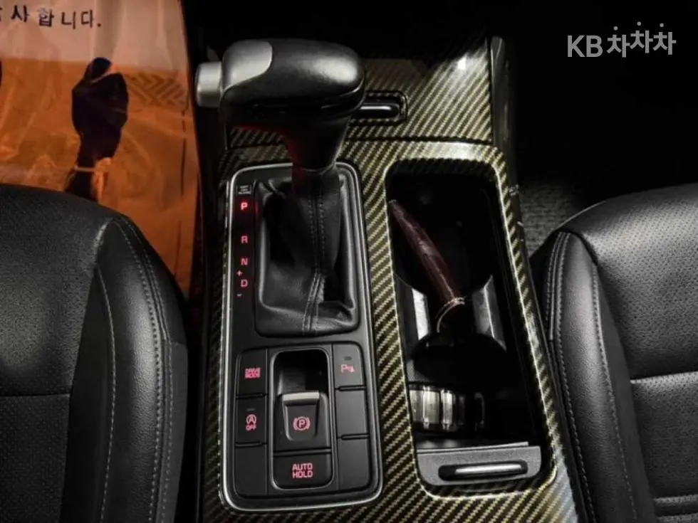 Киа The New Sorento2.0 Дизел 2WD Master - 12