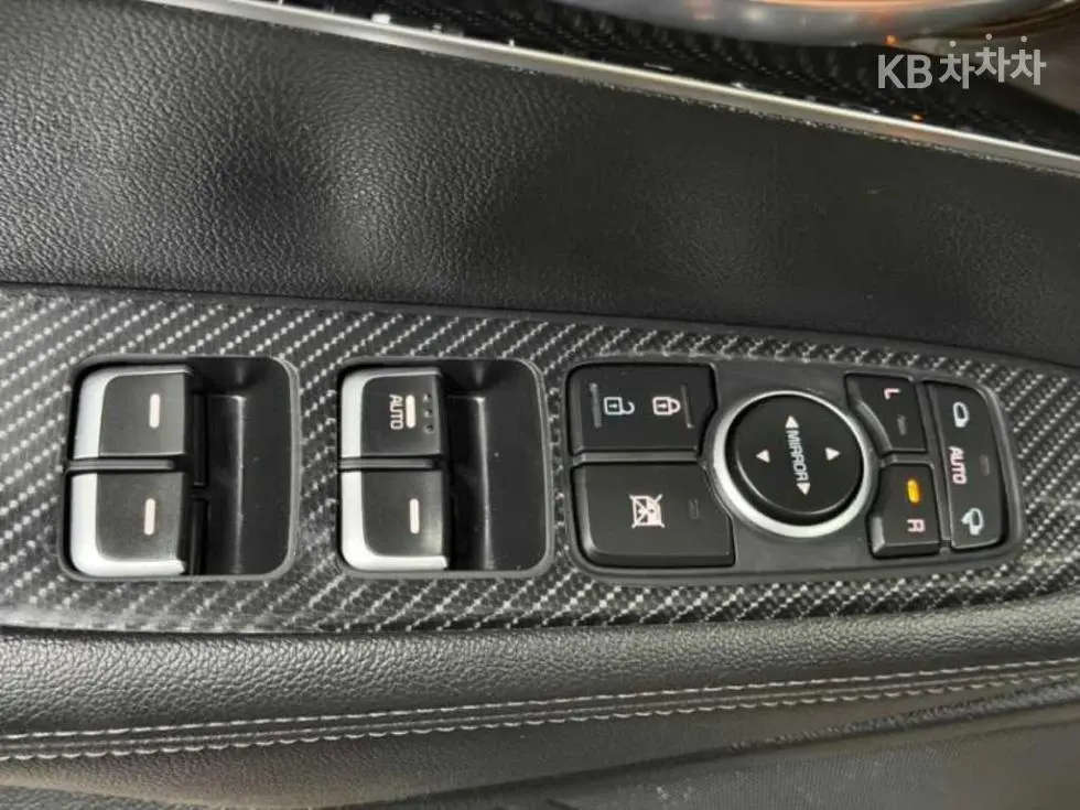 Киа The New Sorento2.0 Дизел 2WD Master - 16