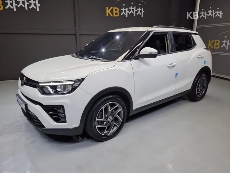 КейДжи Мобилити Very New (фацелит/обновяване) Тиволи Бензин V3 2WD Стандартен - Image 1