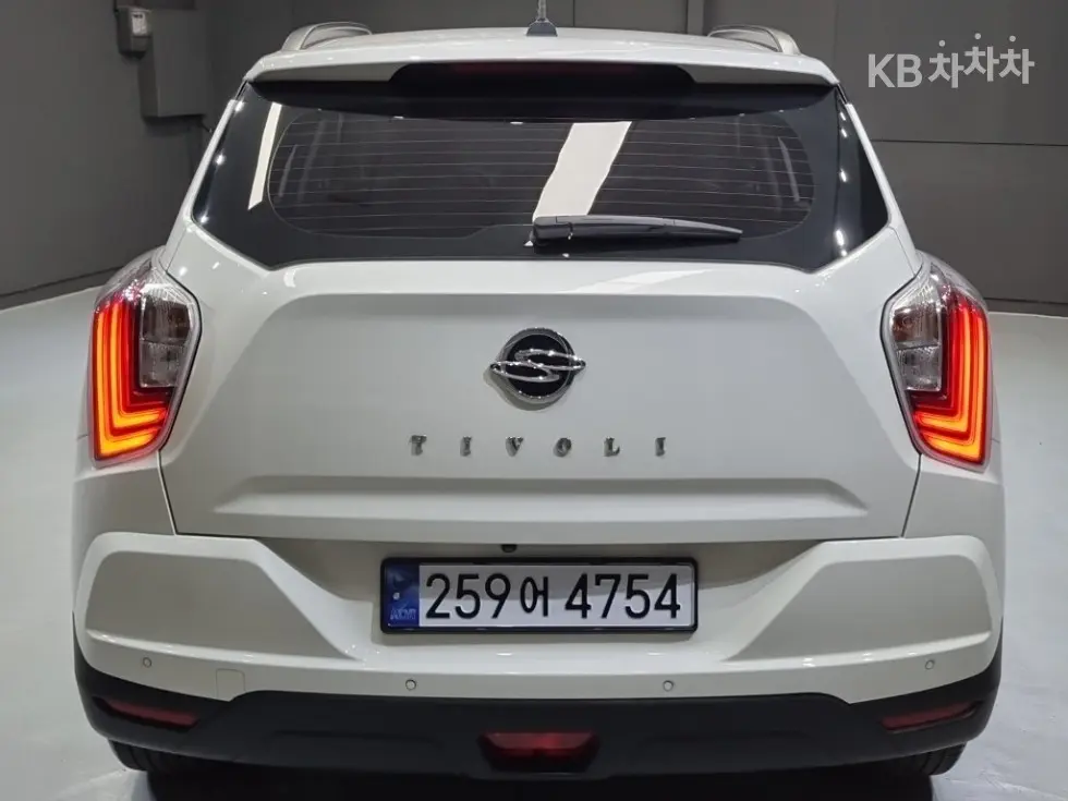 КейДжи Мобилити Very New (фацелит/обновяване) ТиволиБензин V3 2WD Стандартен - 3