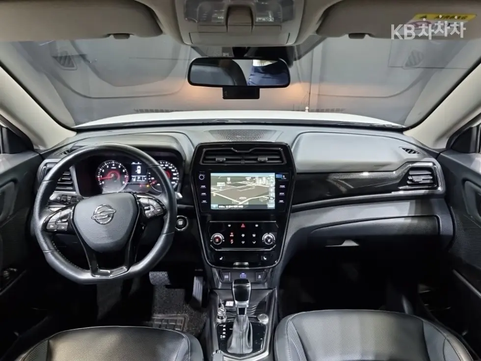 КейДжи Мобилити Very New (фацелит/обновяване) ТиволиБензин V3 2WD Стандартен - 9