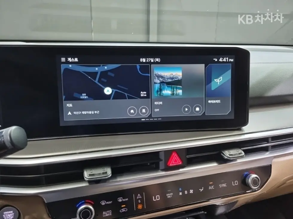 Киа The New Sorento Хибрид MQ41.6T HEV 2WD Noblesse - 12