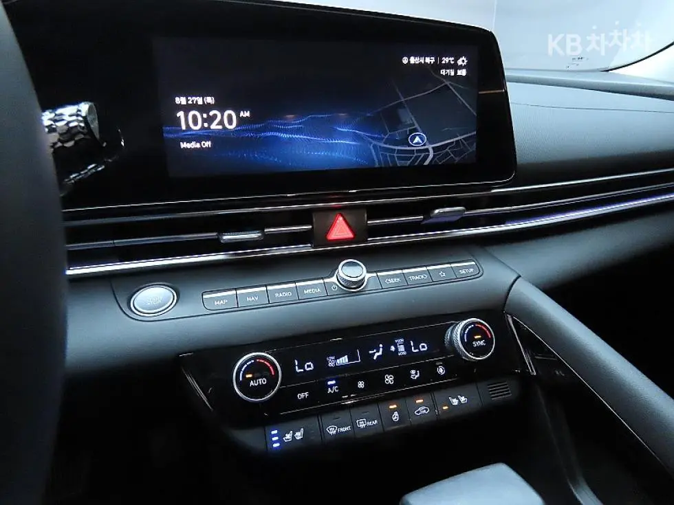 Хюндай The New Avante (Elantra) (CN7)1.6 Бензин Inspiration - 16