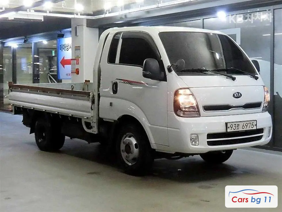 Киа The New Bongo 31.2 тона Королевска кабина Удължено междуосие 2WD GL