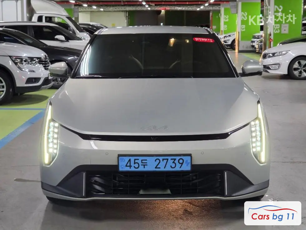 Kia EV4Long Range 2WD Earth