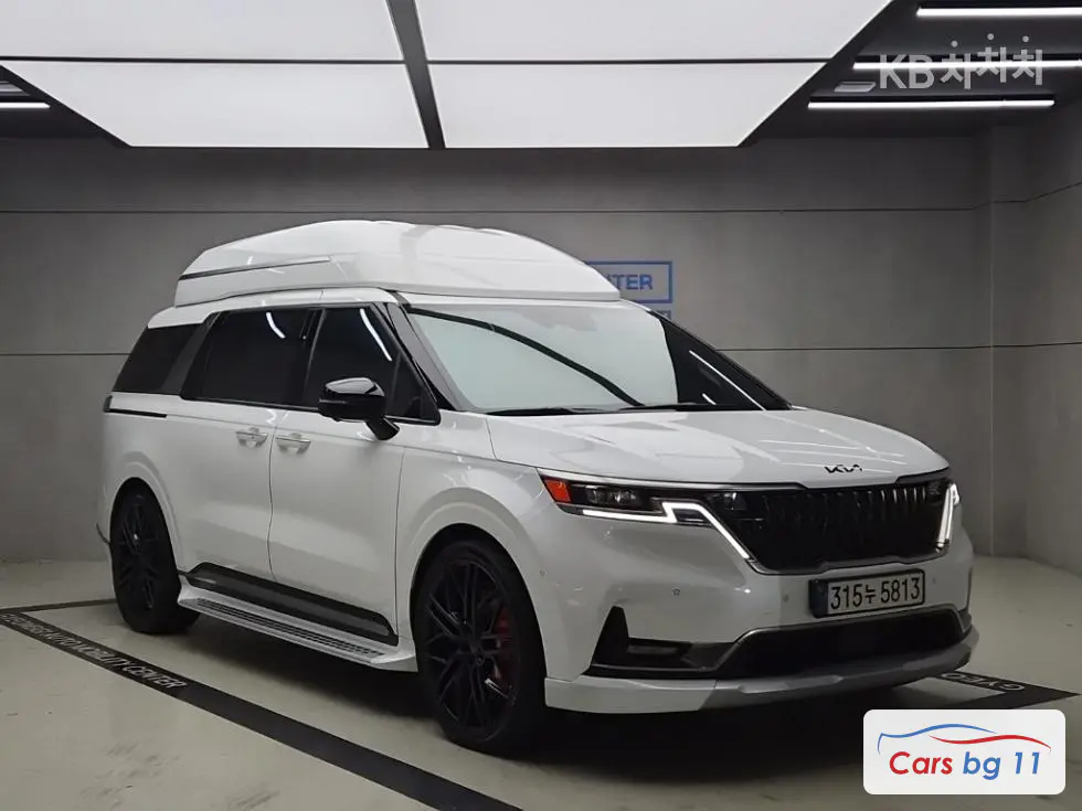 Kia Carnival 4th generationHigh Limousine G3.5 GDI 9-seater Signature
