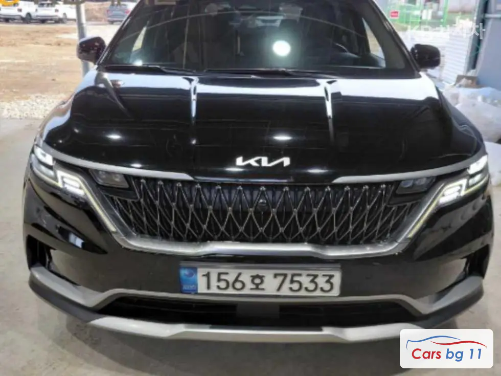 Kia Carnival 4th generationD2.2 9-seater Prestige