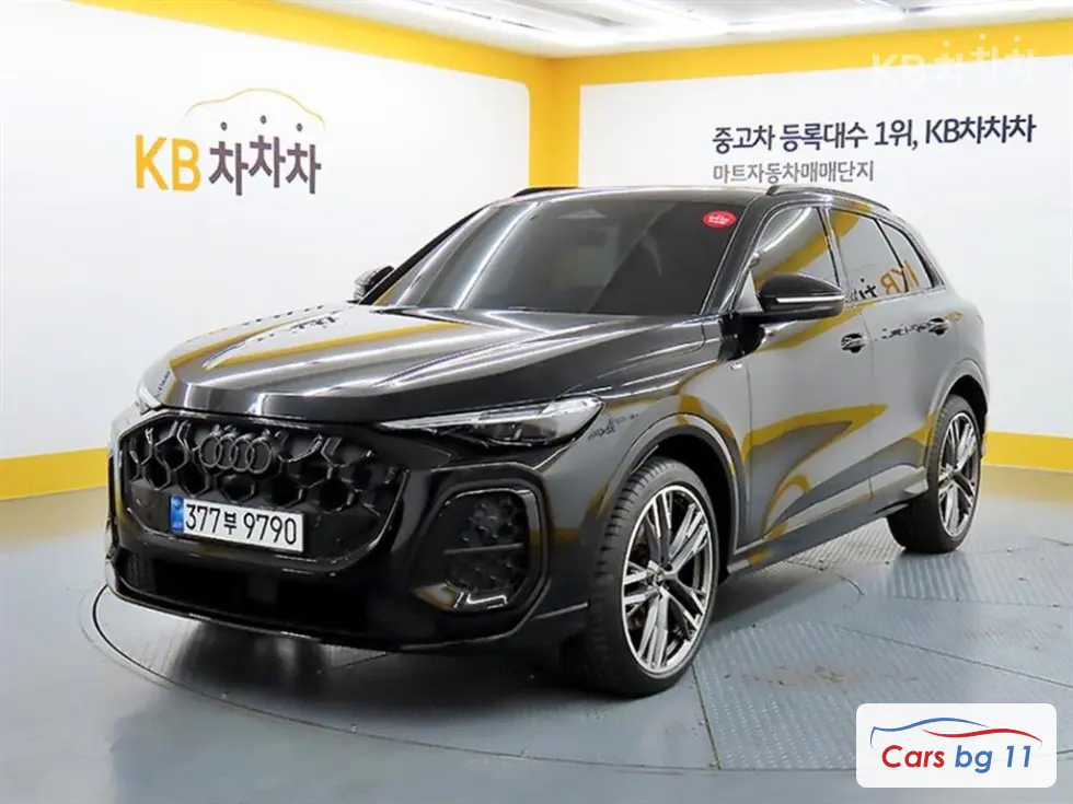 Ауди The New Q5(FY)45 TFSI Quattro S-Line Black Edition
