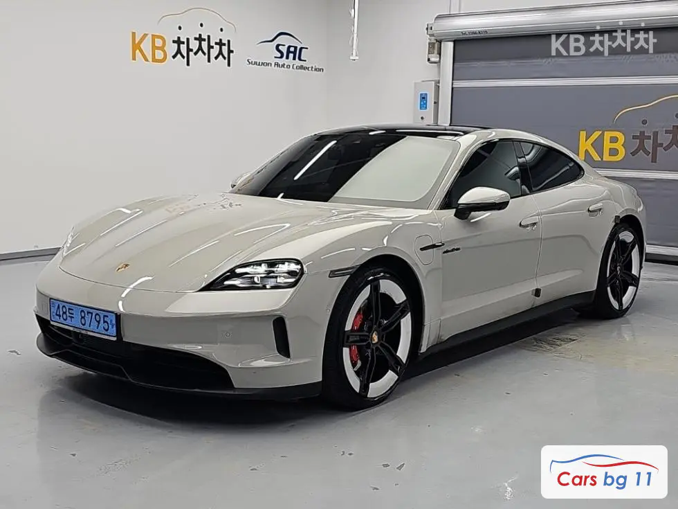 Porsche Taycan4S