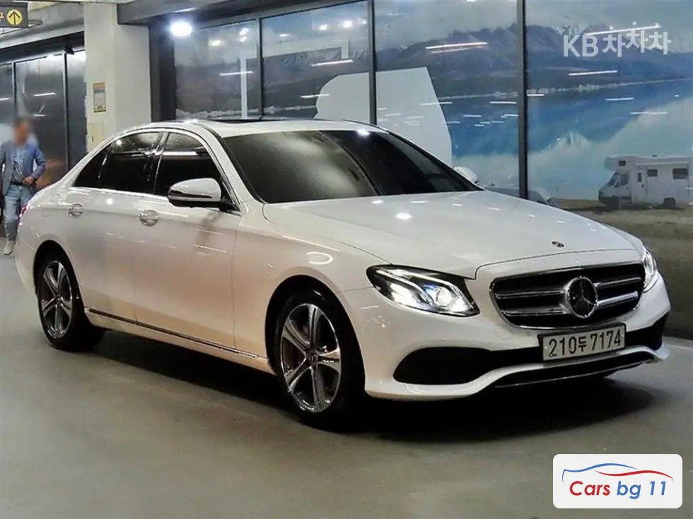 Mercedes-Benz E-Class (W213) E300 Avantgarde